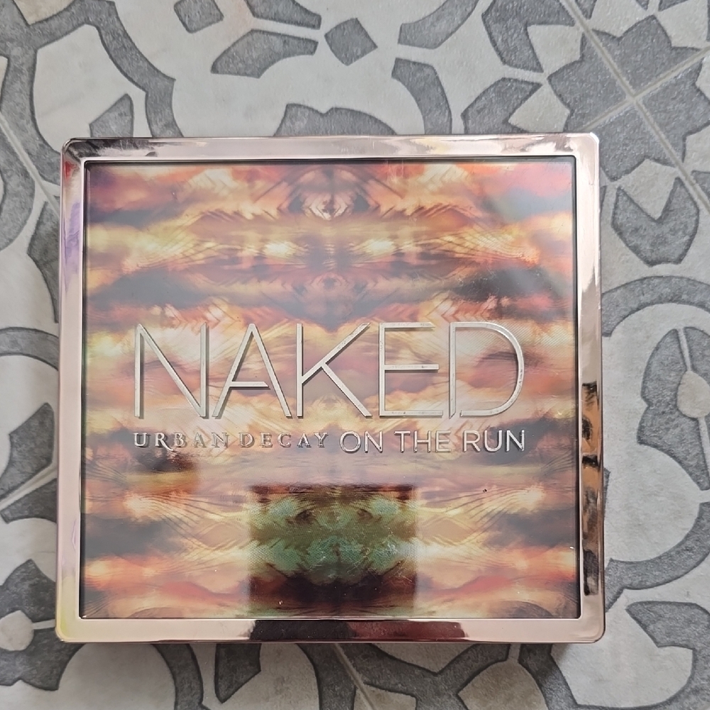 Urban Decay Bronze Eyeshadow Palette Warm Tones
